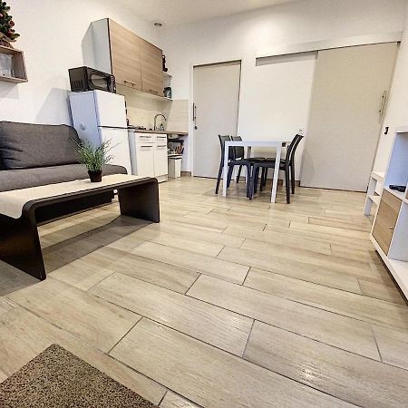 شقة F2 "Le Parc" Clim, Wifi, Pmr بالاروك ليه بان المظهر الخارجي الصورة